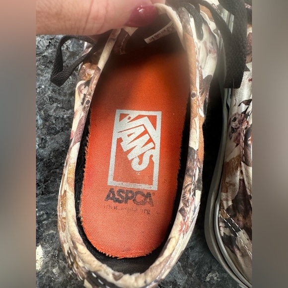 VANS ASPCA Cats Kitty Print Animals RARE Limited Edition Shoes Women’s Size 5.5 - Picture 10 of 14